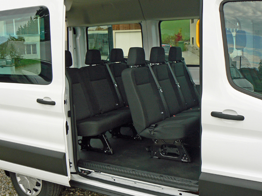 Ford Transit - Personenbus 9 Plätze - Nutzlast 1066 kg, Gesamtgewicht 3500 kg